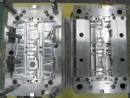 Injection mold for medical parts